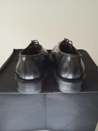 Zapatos de piel Martinelli negros T42