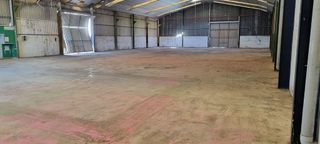 Nave industrial en alquiler en Zona Polígono en Alzira