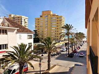 Piso en alquiler en Playa de los Boliches en Fuengirola