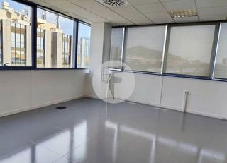 Oficina en alquiler en Sant Just Desvern