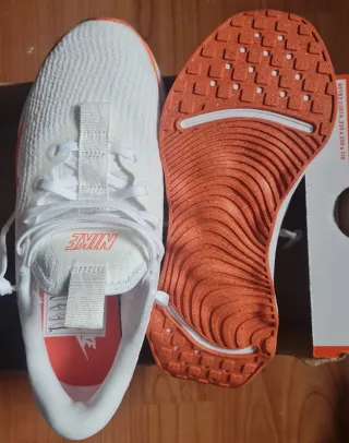 Zapatillas Nike Motiva Mujer Talla 38.5 Nuevas