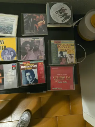 Reproductor DVD LG Negro y sistema de sonido