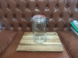 Botes de vidrio con cierre hermético