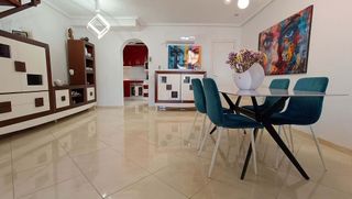 Casa en venta en Nueva Torrevieja - Aguas Nuevas en Torrevieja