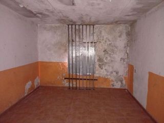 Casa adosada en venta en Pescadores-Saladillo en Algeciras