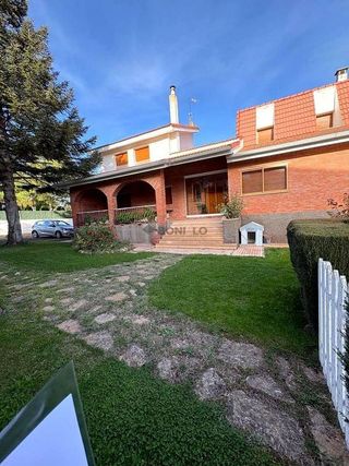 Chalet en venta en El Pinar - San León - Las Viñas en Teruel