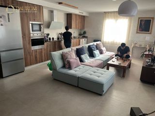 Chalet en venta en Peña de las Águilas en Elche