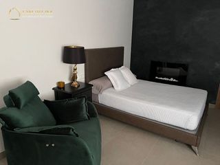 Chalet en venta en Peña de las Águilas en Elche