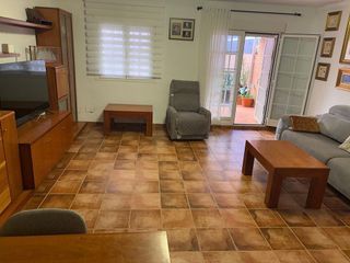 Casa adosada en venta en Los Molinos - Villa Blanca en Almería