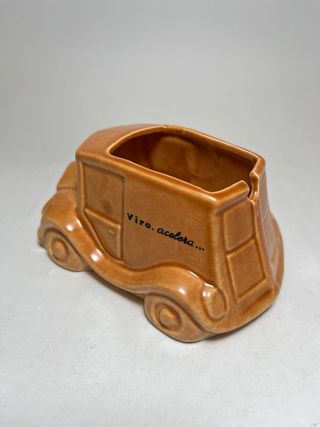 Cenicero decorativo coche vintage