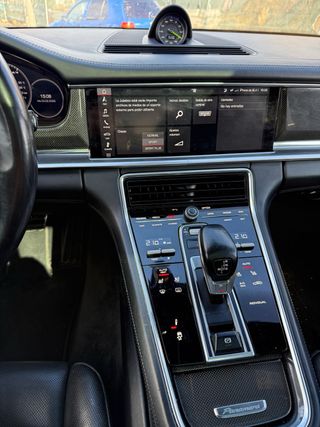 Porsche Panamera 4 E-Hybrid Executive