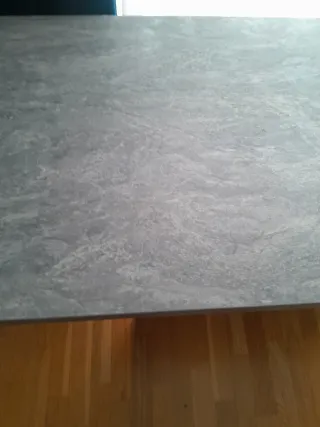 Escritorio y Estantería