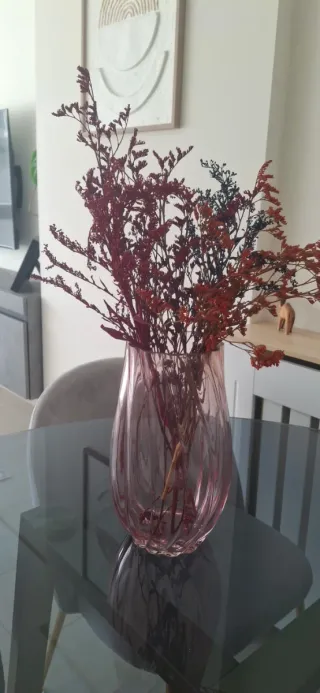 Jarrón de cristal rosa y rojo