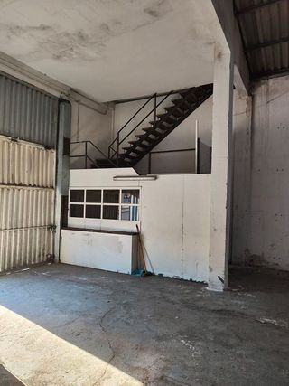 Nave industrial en venta en Tremañes en Gijón