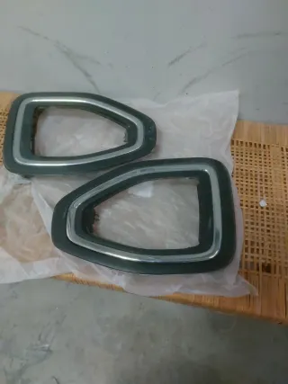 Molduras Parachoques T-ROC 2GA853211k 2GA853212k