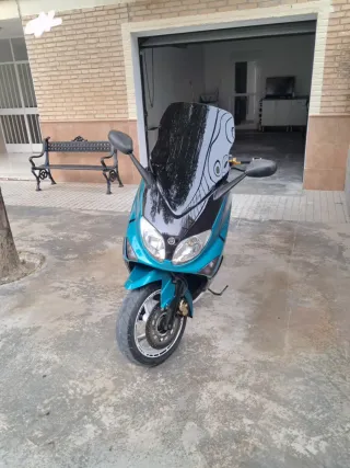 Yamaha TMAX XP 500 Scooter Max