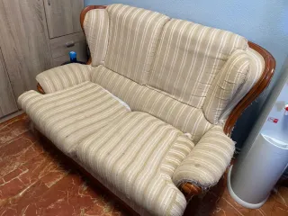 Sofá vintage tela y madera