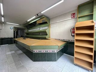 Local comercial en venta en Gamonal en Burgos