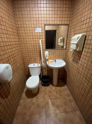 Local comercial en venta en Huércal-Overa