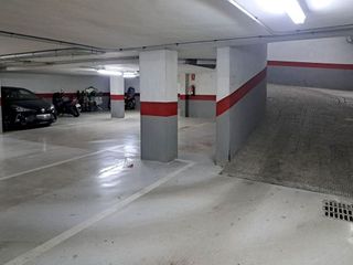 Garaje en venta en L'Alquenència en Alzira