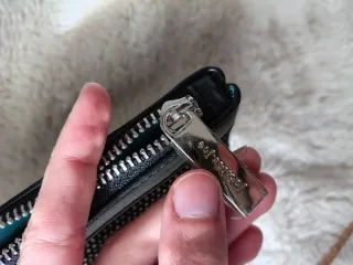 Neceser y brochas de maquillaje sin estrenar