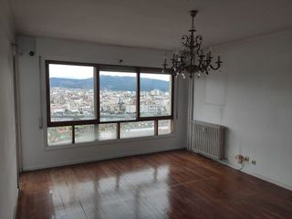 Piso en venta en Poio