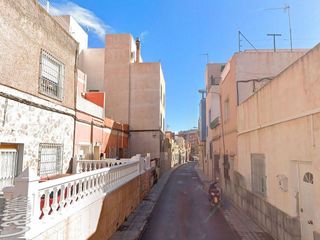 Piso en venta en Los Molinos - Villa Blanca en Almería