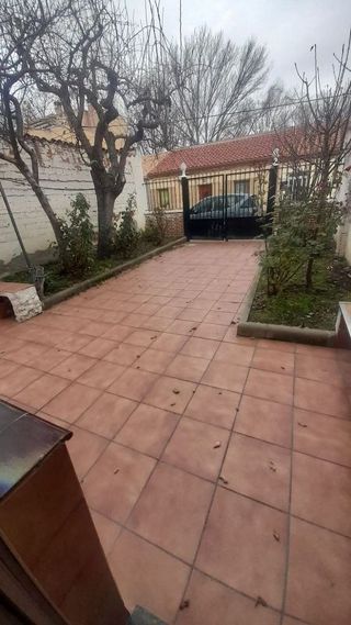 Casa adosada en venta en Allende el Río en Palencia