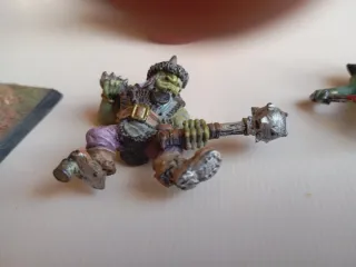 4 figuras,plomo, señor de los anillos, pintadas