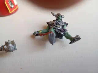 4 figuras,plomo, señor de los anillos, pintadas