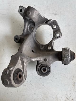 Portamangueta trasera derecha Cadillac SRX 0466RH