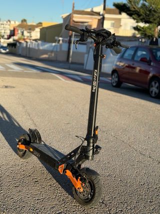 Patinete Eléctrico Kukirin G2 Pro DGT deslimitado.