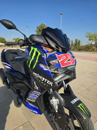 Yamaha XMAX 300 Tech MAX garantía 2028