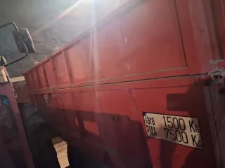 Tractor Massey Ferguson 1195 Y remolque 6000kg