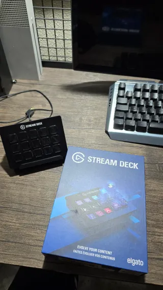 Elgato Stream Deck MK.2 15 Botones