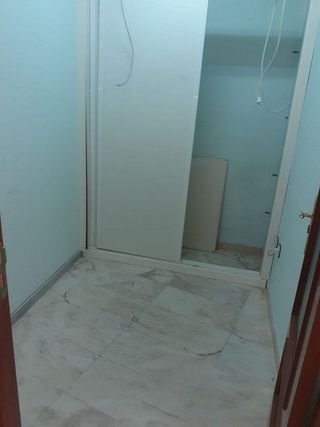 Local comercial en alquiler en Maria Auxiliadora - Barriada LLera en Badajoz