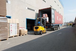 Local comercial en alquiler en Zona Industrial en Prat de Llobregat, El