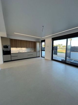 Casa adosada en venta en Rafelbuñol/Rafelbunyol