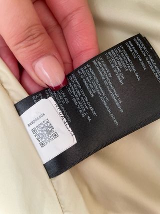 Chaleco The North Face Beige y Negro. ORIGINAL