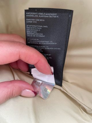 Chaleco The North Face Beige y Negro. ORIGINAL