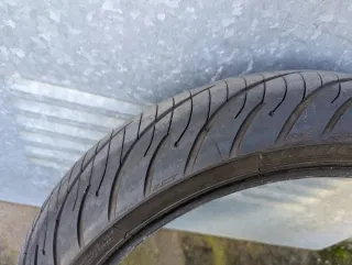 Michelin Pilot Road 3 2CT Delantero