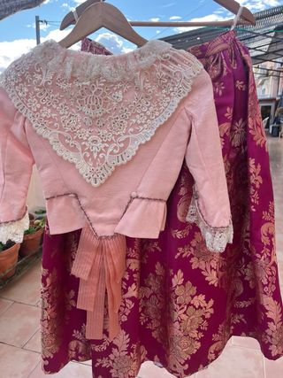 Traje Fallera Niña Rosa y Morado