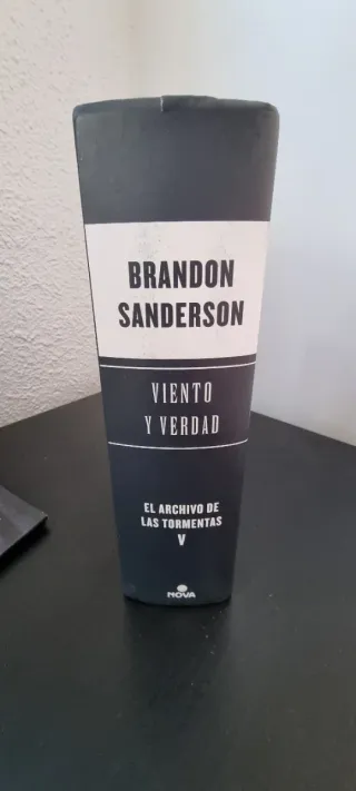 Viento y verdad / Wind and Truth