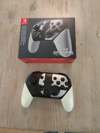 Pro Controller Super Smash Bros. Ultimate