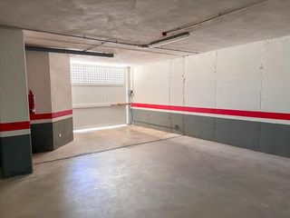 Garaje en venta en Este en Castellón de la Plana