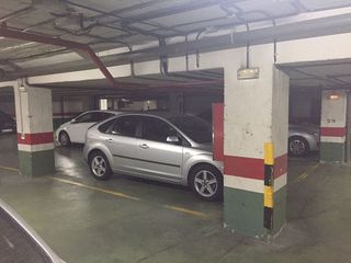 Garaje en venta en Colores - Entreparques en Sevilla