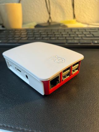 Raspberry Pi 3B + Tarjeta 64GB