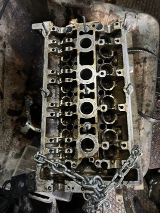 Bloque y culata motor 1.8t AUM