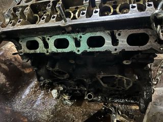 Bloque y culata motor 1.8t AUM