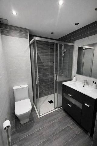 Piso en venta en Reyes en Parla